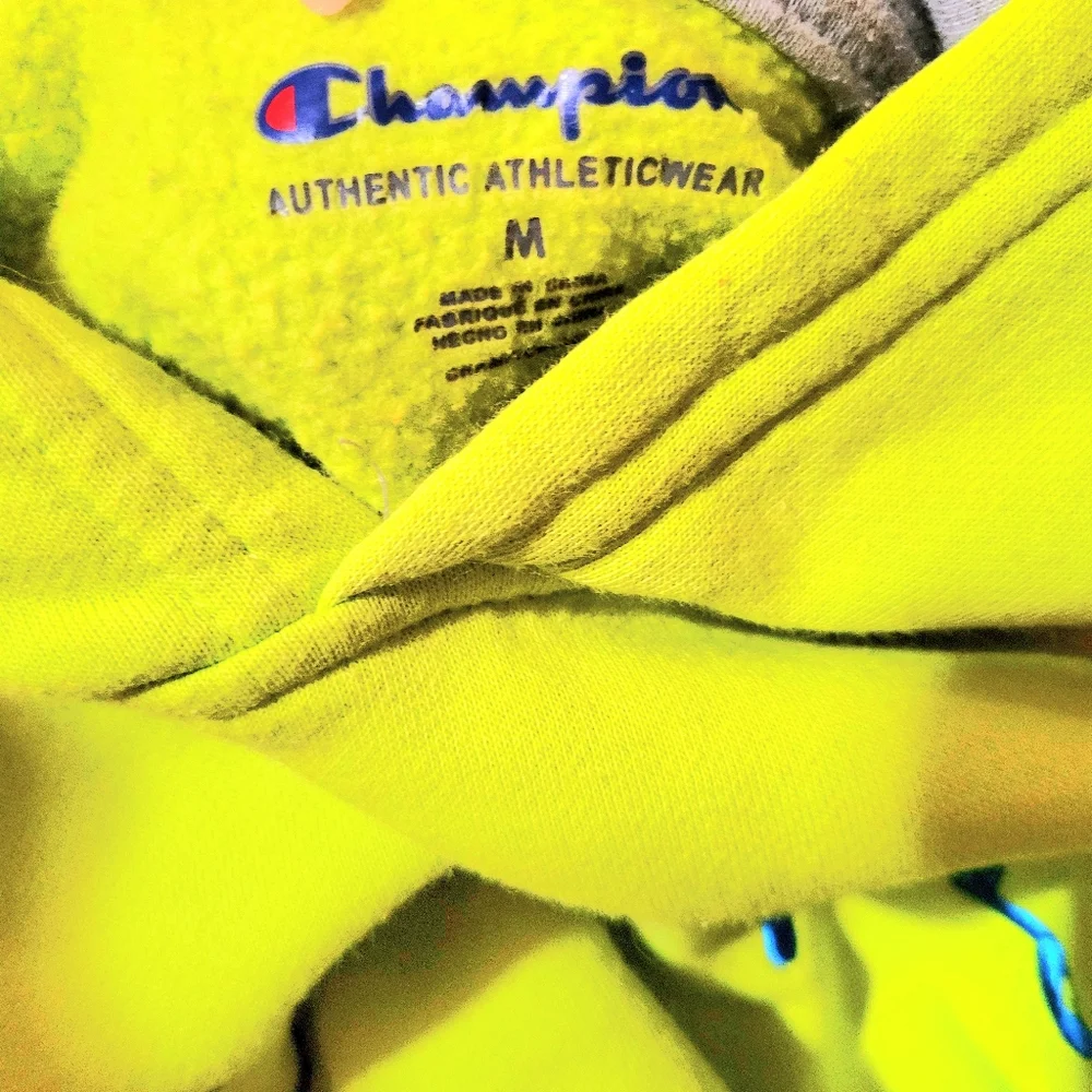 🎀ⓒⓗⓐⓜⓟⓘⓞⓝ Łɨmɇ ǥɍɇɇn hoodie - Picture 2 of 4